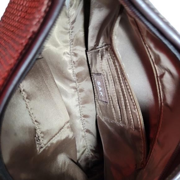 The Sak Baguette Womens Bag, Brown Crocheted Stitched Strap Hard Bottom - Picture 4 of 13